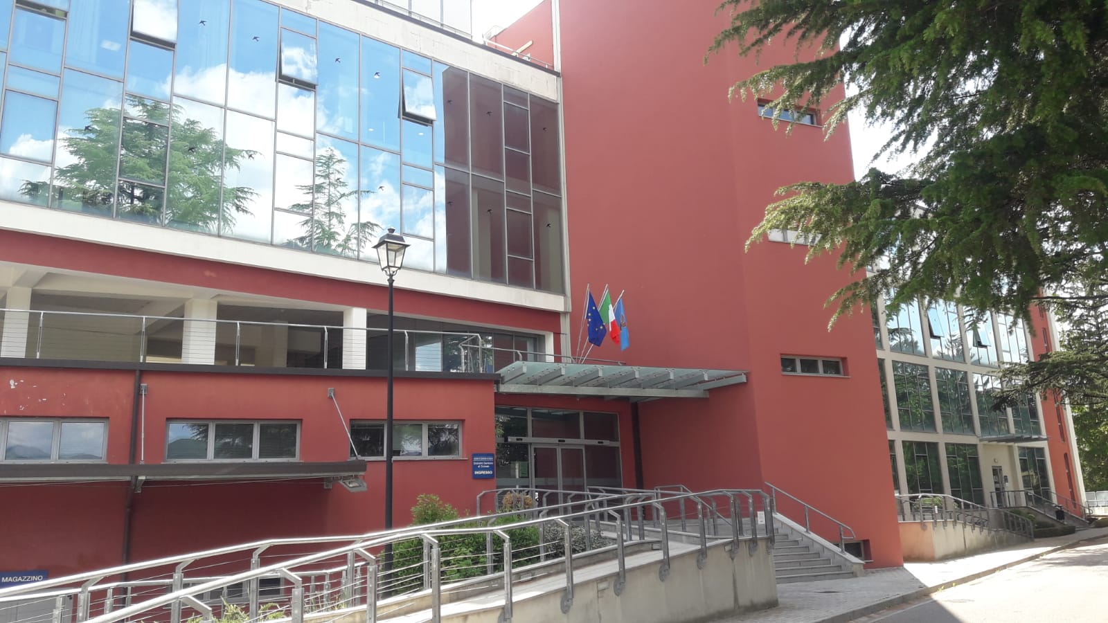 Sveti zavetnik iz Čedada: zaustavitev okrajnih storitev