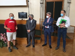 Die Geste von Elio Brusamento zugunsten des Vereins für tuberöse Sklerose