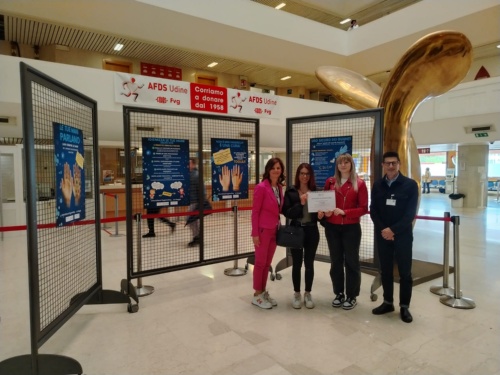 ASUFC e premie il vincidôr dal concors "Sfide creative su la igjiene des mans"