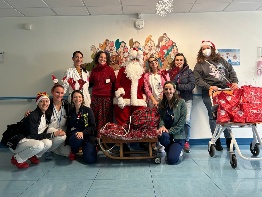 Babbo Natale in visita ai bambini della Pediatria di Tolmezzo