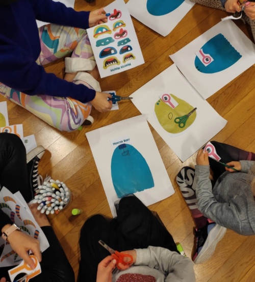 „Büchergeschichtenˮ: Erfolg der Initiative der Sozialhilfeeinrichtung der Gemeinden in im Gebiet Karnien 